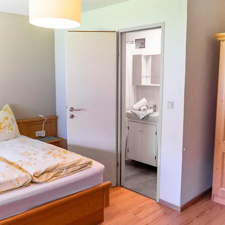Apartamento Gaestehaus Wurm Stumm